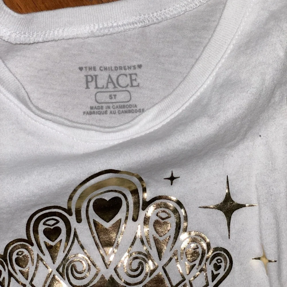 The Children’s place Kids Party White Birthday Girl shirt‎ size 5T